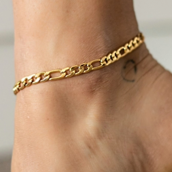SALE!! Gold Dipped Figaro Anklet - Picture 2 of 2